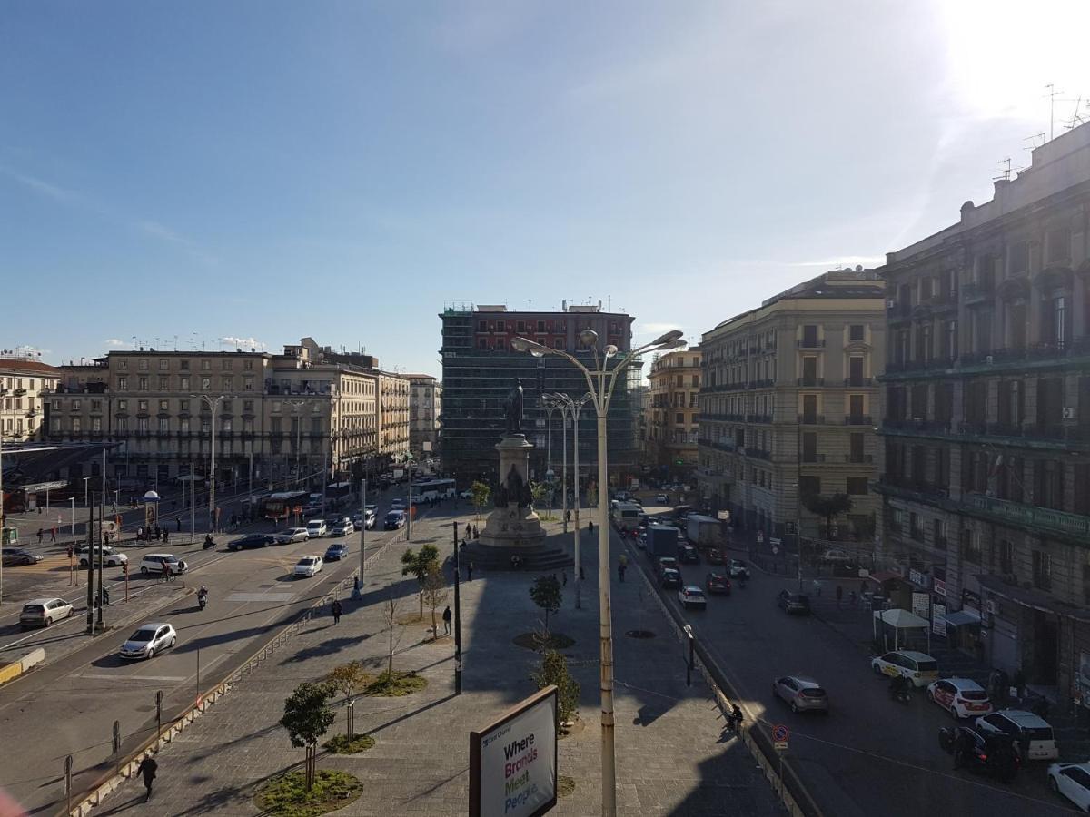 La Piazza - Garibaldi 2.6 * Napoli